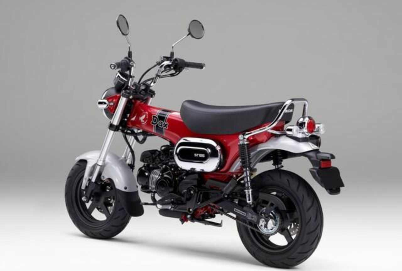 Honda ST125 DAX