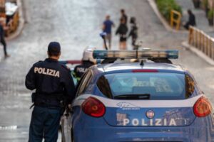 Poliziotto quanto guadagna davvero soldi