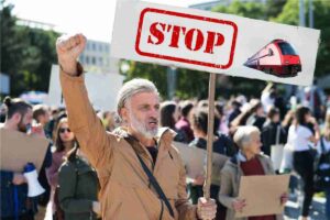 Stop sciopero treni auto bus