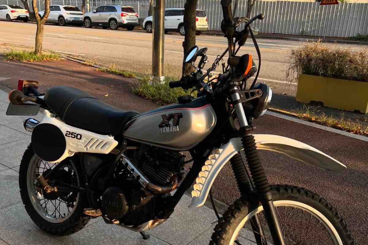 Yamaha XT 250