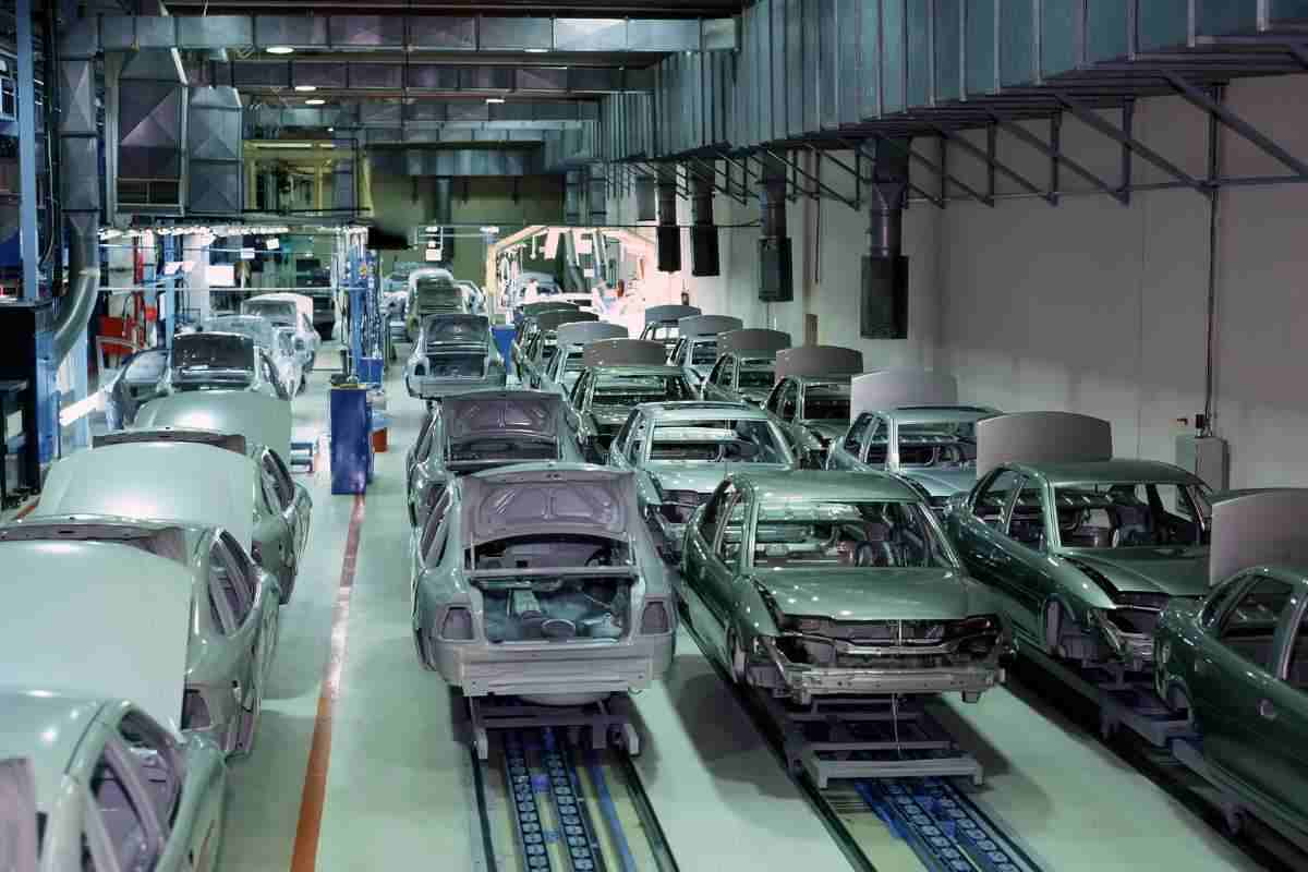 Fabbrica auto Fiat abbandonata a rischio demolizione