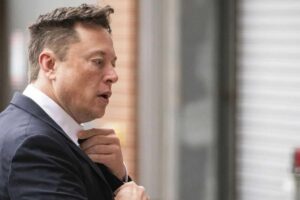 Elon Musk profezia dichiarazioni auto