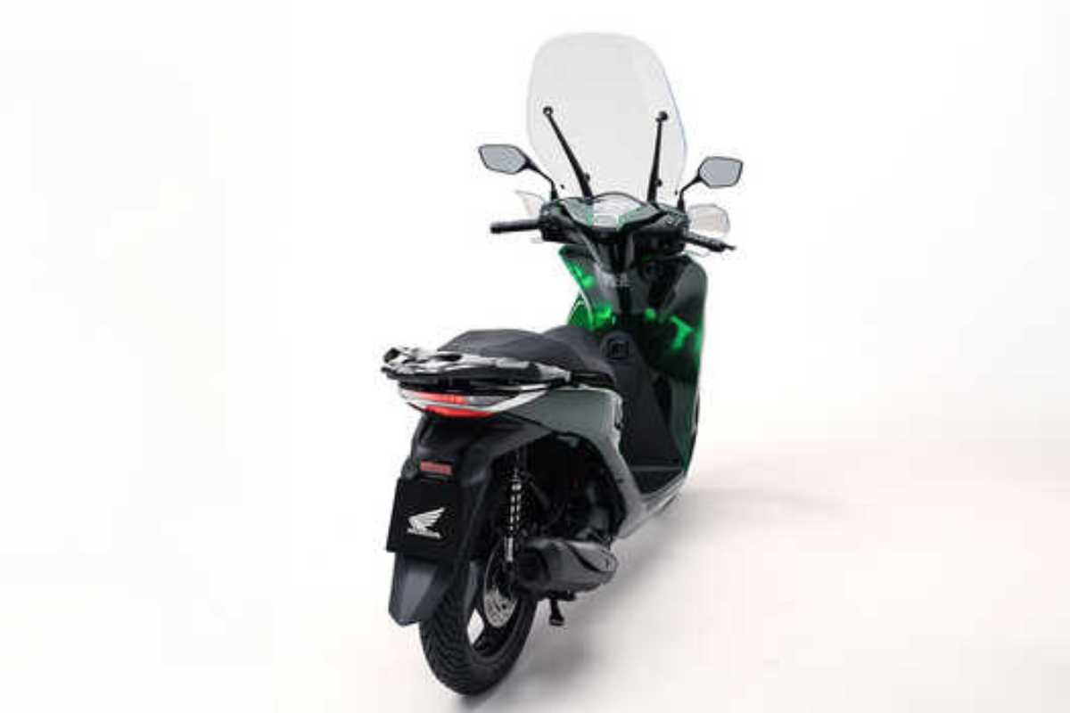 Scooter giapponese prodotto in Italia