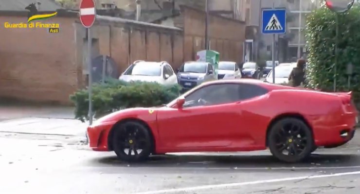 Sequestro auto Ferrari