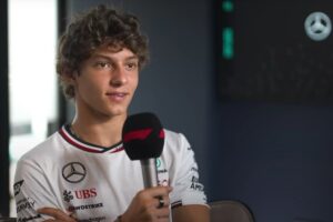 Antonelli in Mercedes in sostituzione di Hamilton