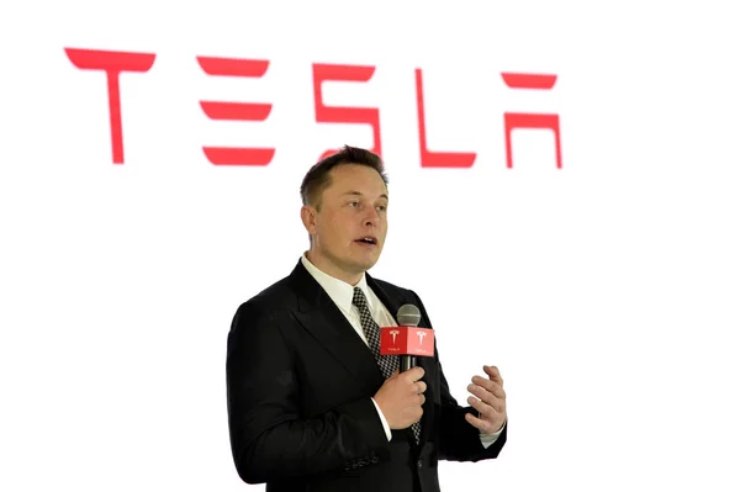 Tesla profezia Musk