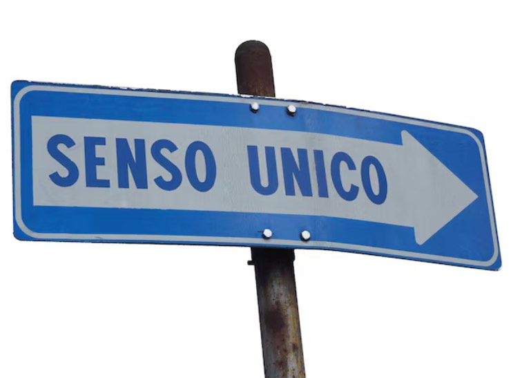 Senso unico retromarcia