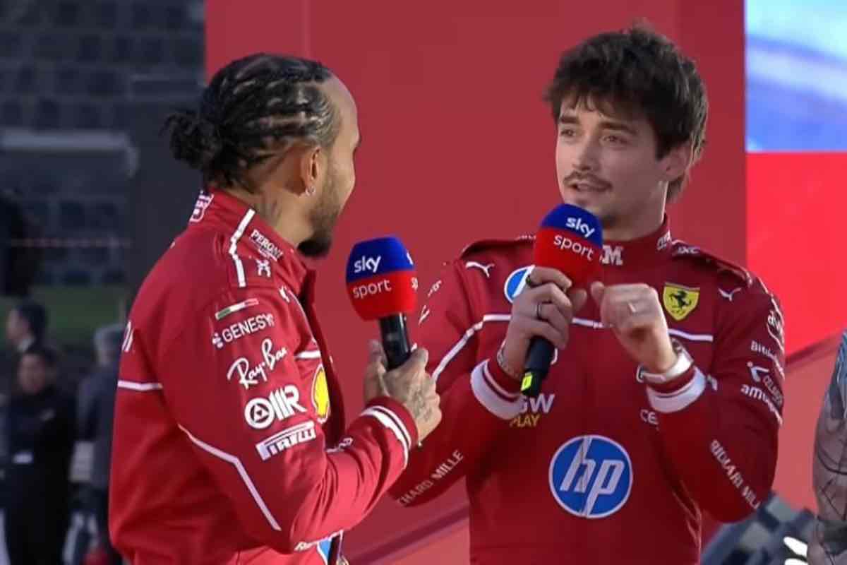 Hamilton e Leclerc da brividi: che messaggio ai tifosi della Ferrari